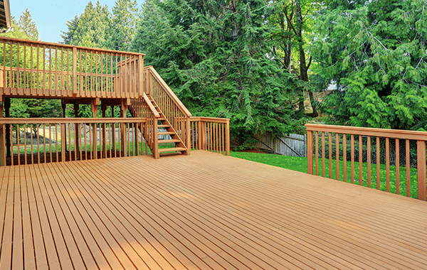 Custom Deck Building Contractors